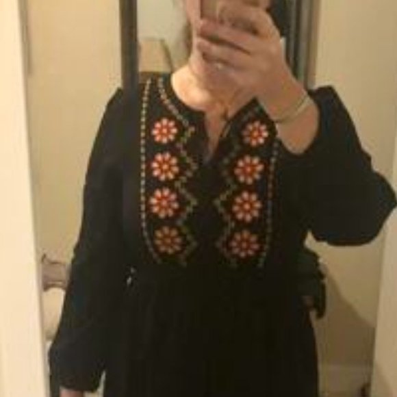 BOHO Flower Embroidered Tie Neck Lantern Sleeve Ruffle maxi dress - Picture 8 of 8